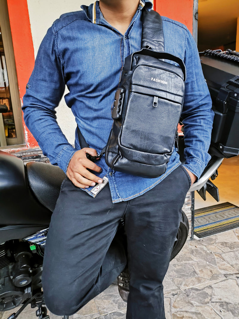 BOLSO ANTIROBO + SMART WATCH Y68 + M10
